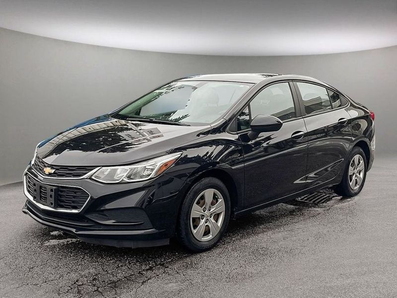 Black Used 2017 Chevrolet Cruze for Sale
