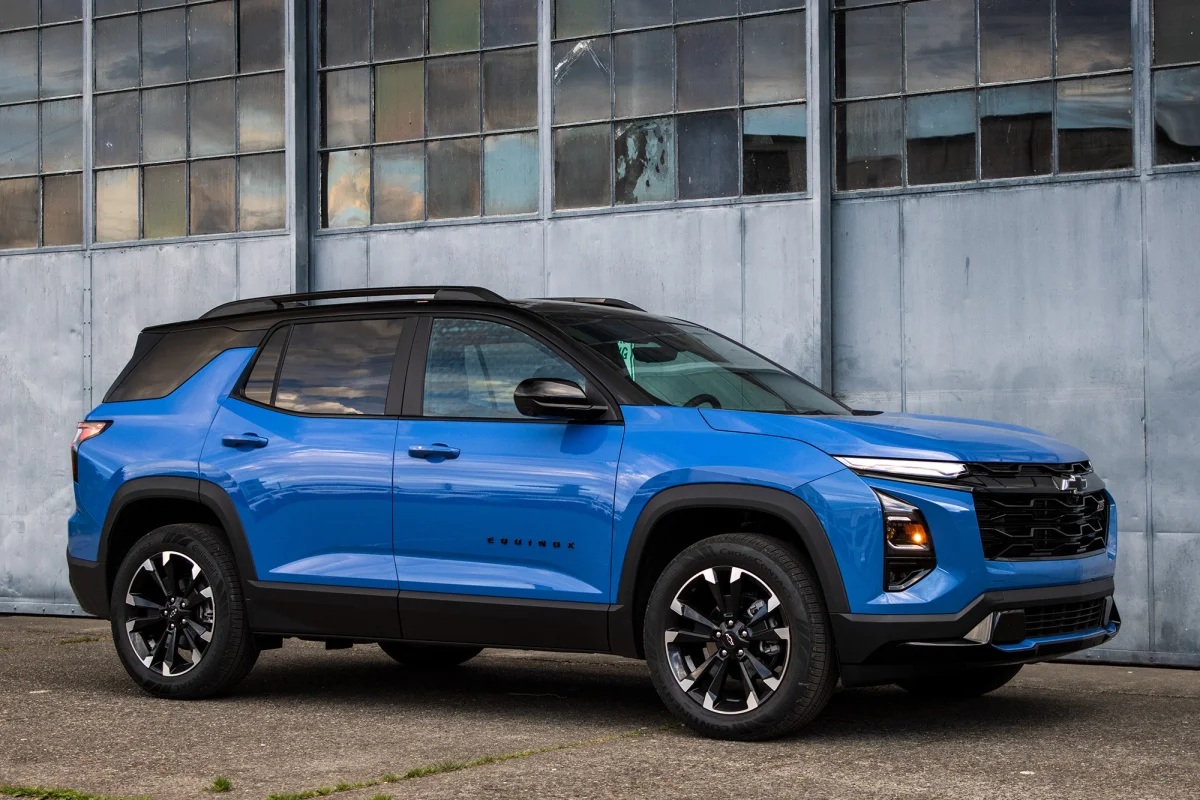 2026 Blue Chevrolet Equinox